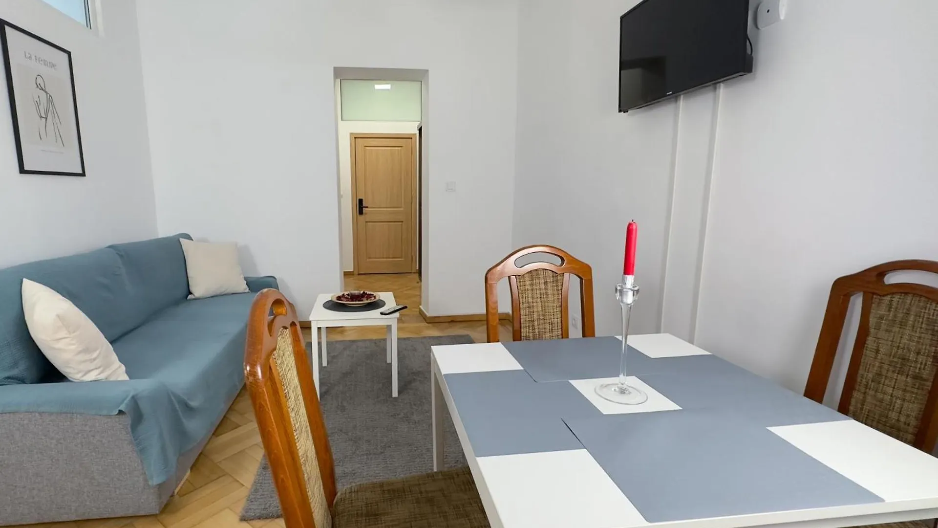 Victoriei - The Historical Part Apartment Bucureşti 0*,