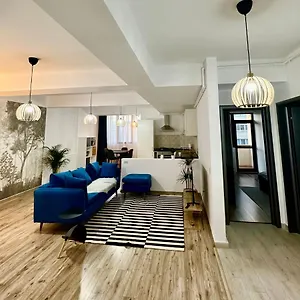 Tree House Bucureşti