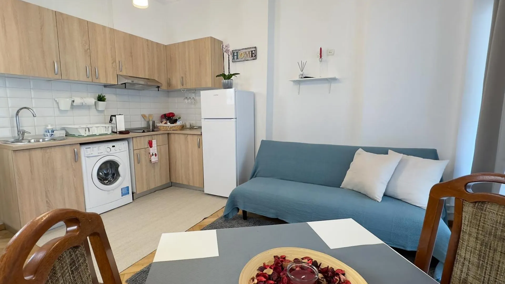 Victoriei - The Historical Part Apartment Bucharest